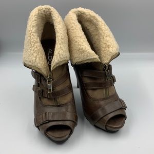 Heeled booties